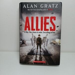 Allies Book by Alan Gratz